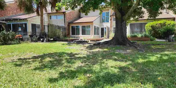 4805 Huron Dr