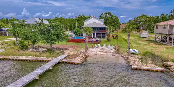 1089 Pearson Rd