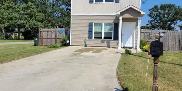 5300 Yellow Bluff Rd