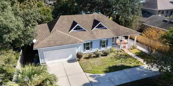40 Highpoint Dr
