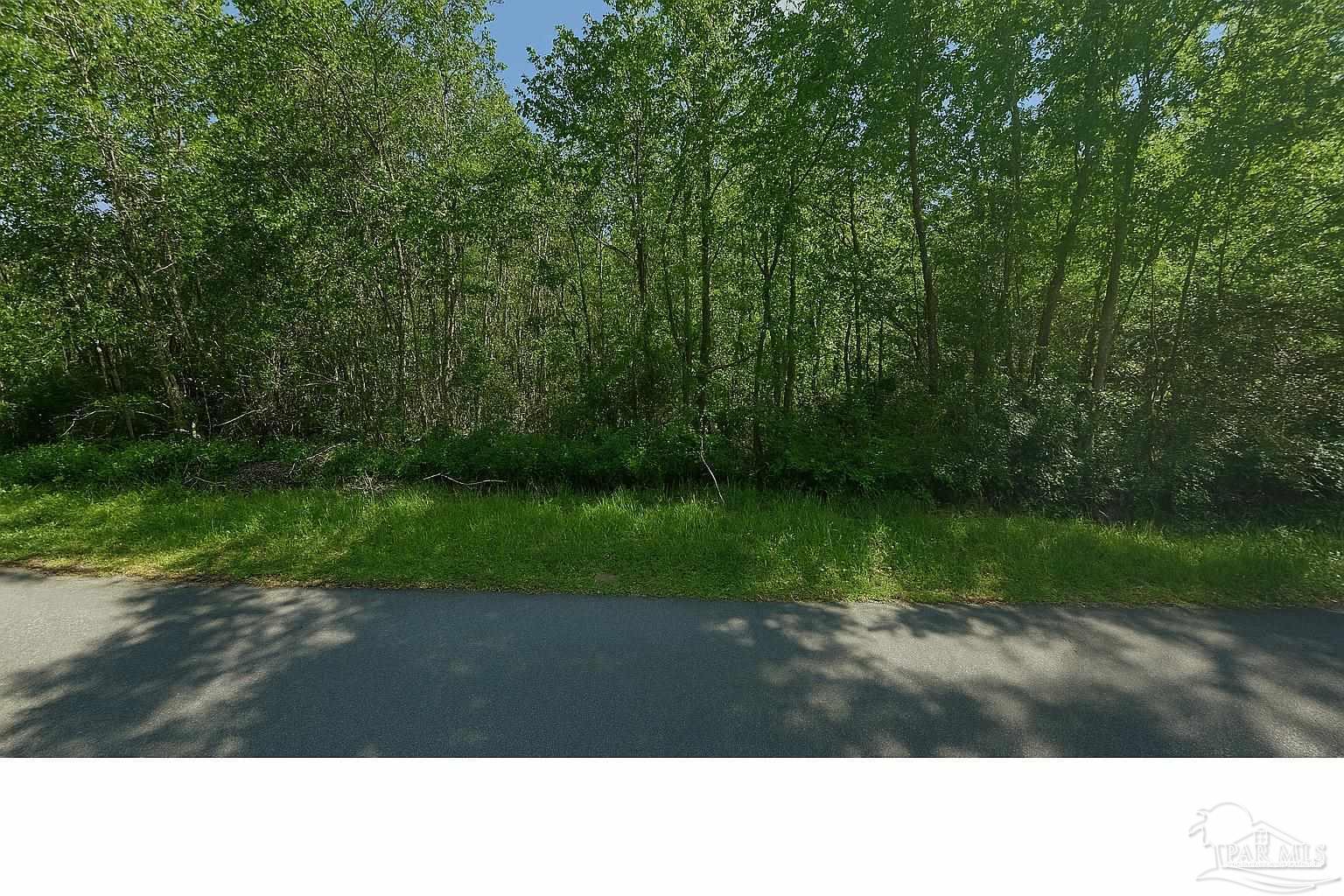 Image 1: Great Location with lots of customer traffic