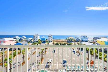 1524 W Beach Blvd