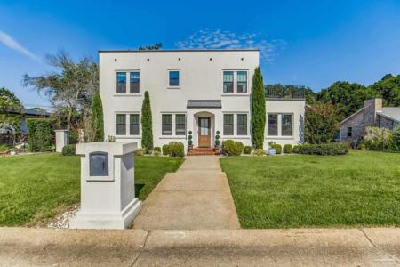 1820 Whaley Ave