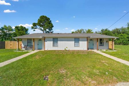 2842 & 2844 Villa Woods Cir