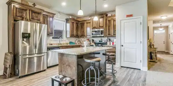 844 Oak Alley