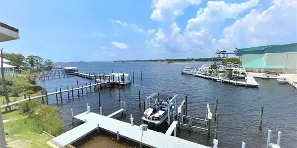 14100 River Rd