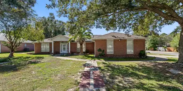 513 Sandy Oak Dr