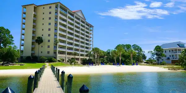 13928 River Rd