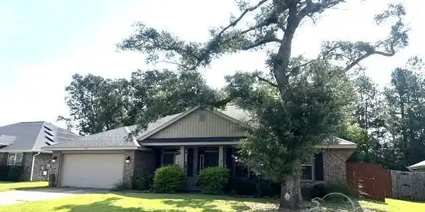 5924 Makenna Dr