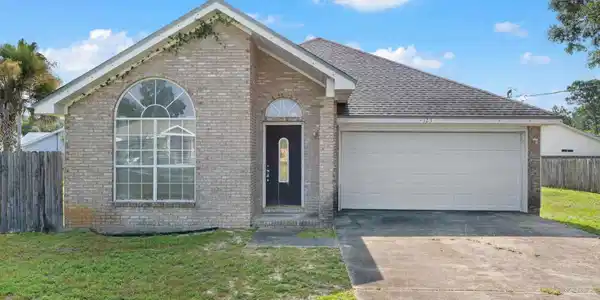 123 Palmetto Ave