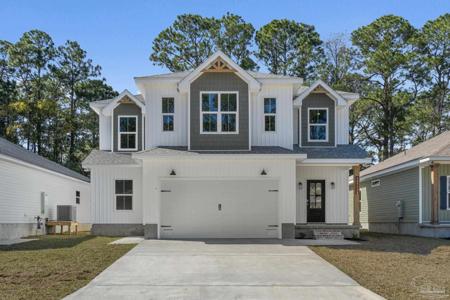 1426 Madelyn Woods Dr