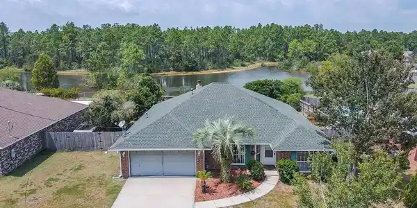 4026 Lochmoor Dr