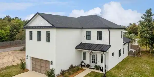 5954 Lagniappe Dr