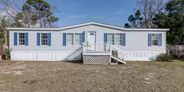 5190 Yellow Bluff Rd
