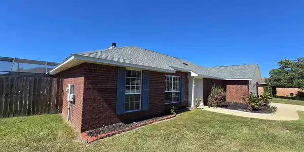 623 Gardenview Ct