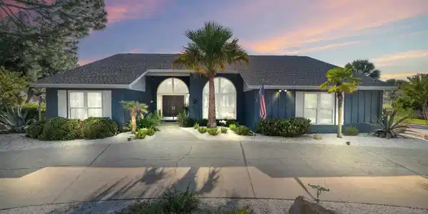5505 Navaho Dr