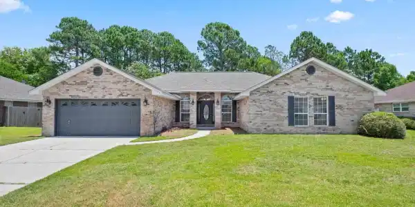3046 Concho Dr