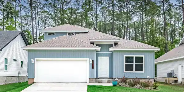 1450 Madelyn Woods Dr