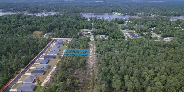 Lot 5 11th Ave