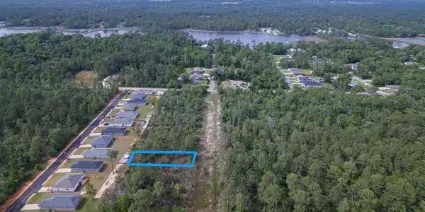 Lot 9 11th Ave