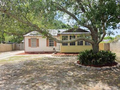 209 NW Gilliland Rd