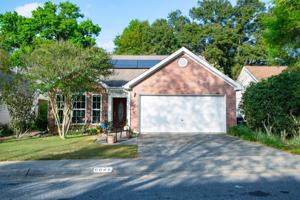 8048 Eastwood Ln