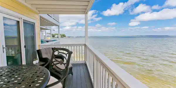 15916 Innerarity Pt Rd