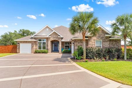 1756 Saroco Rd