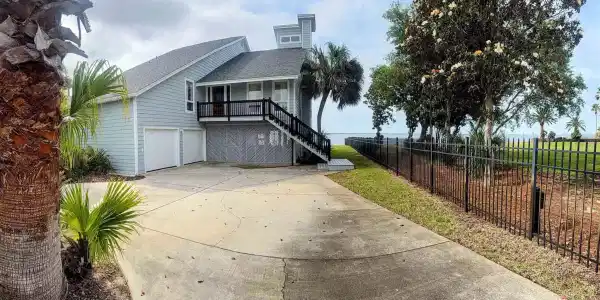 2653 Del Mar Dr