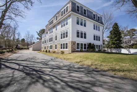 324 Front Street