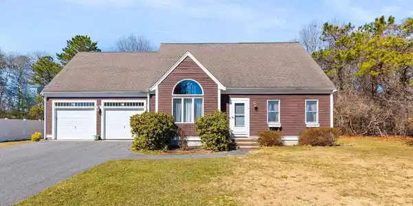 5 Bailey Dr