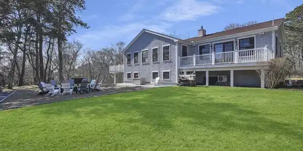 6 Martha's Park Road