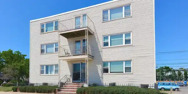 71 Revere Beach Blvd