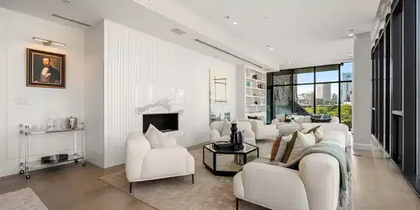 140 Shawmut Av