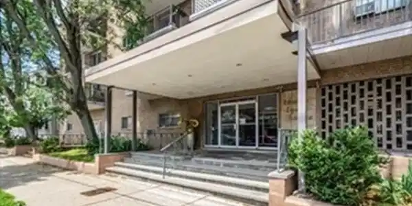 121 Tremont St