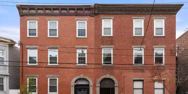 67 Frankfort Street