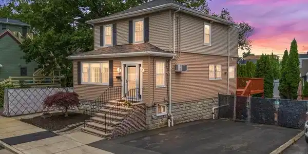 41 Hall St