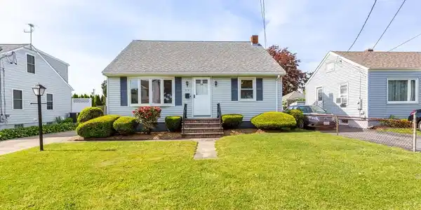 219 Bellevue Street