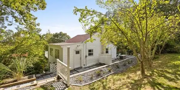 102 Parkway