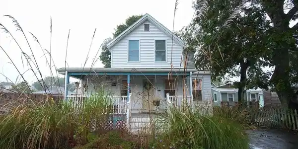 12 Thirteenth St