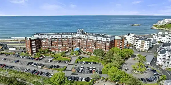 9 Park Ave