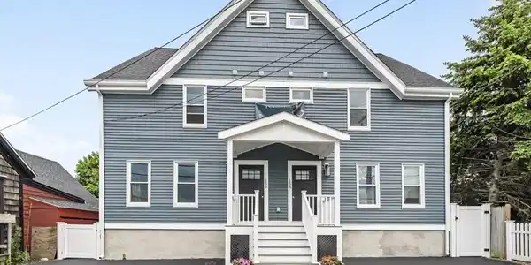 156 Shirley St