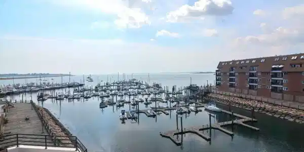 150 Lynnway