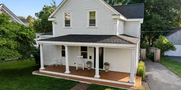 12 Short St