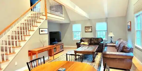 393 Thousand Oak Drive