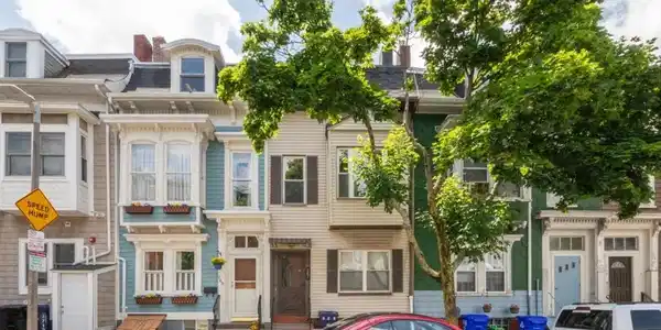 267 W 5th St