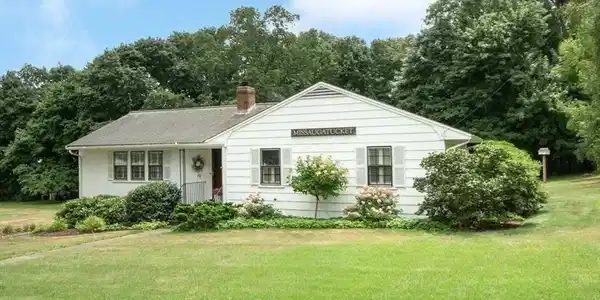 19 Vinal Avenue