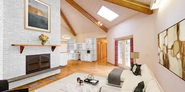106 Ambleside Dr