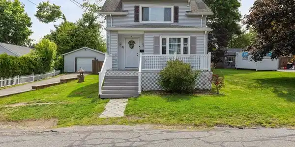 32 Macomber Ave