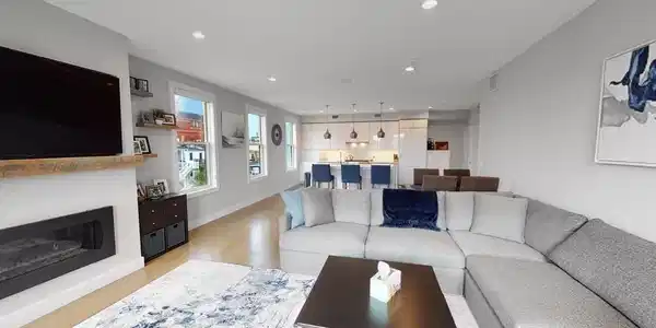584 East 3rd
